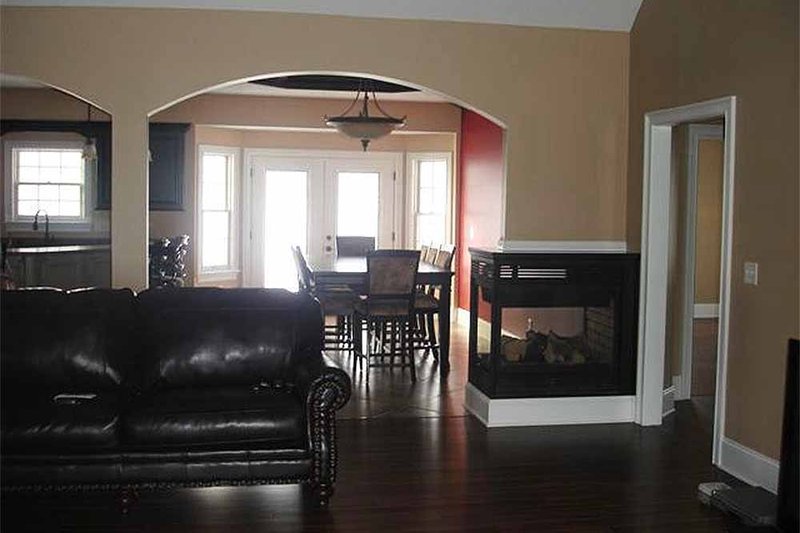 Dream House Plan - Photo 2 for Traditional House Plan #21-282 - 3 bed, 2.5 bath