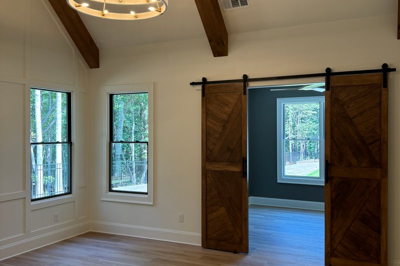 House Design - Interior - Master Bedroom for Farmhouse House Plan #437-137 - 4 bed, 5.5 bath