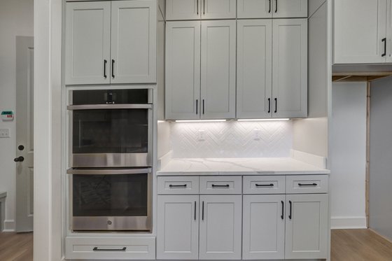 Photo 14 for Farmhouse House Plan #927-1028 - 4 bed, 3.5 bath