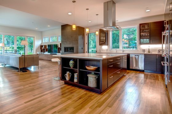 Interior - Kitchen 2 for Contemporary House Plan #1042-19 - 4 bed, 3.5 bath