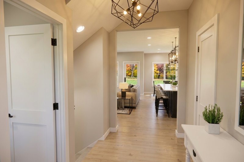House Blueprint - Interior - Entry for Farmhouse House Plan #51-1523 - 3 bed, 3.5 bath