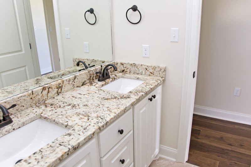 Architectural House Design - Interior - Bathroom 1 for Southern House Plan #430-183 - 4 bed, 2 bath