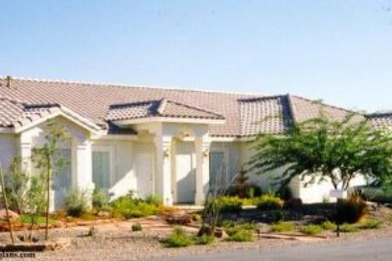 Dream House Plan - Adobe / Southwestern Exterior - Front Elevation Plan #1-620