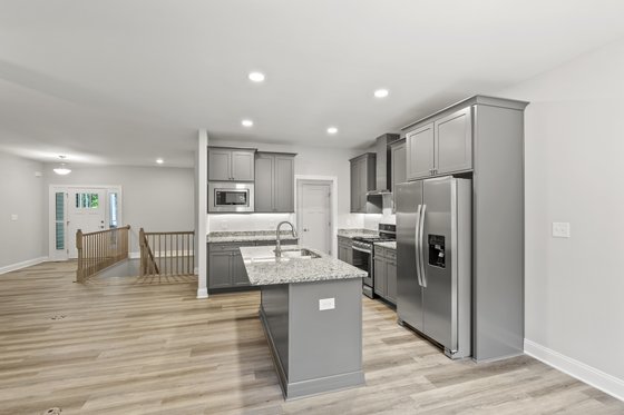 Interior - Kitchen 2 for Craftsman House Plan #20-2323 - 3 bed, 2 bath