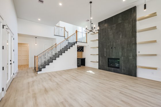 Interior - Family Room 1 for Farmhouse House Plan #935-21 - 4 bed, 4 bath