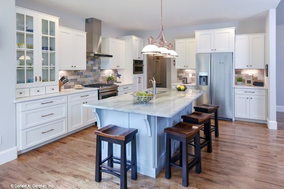 Interior - Kitchen for Craftsman House Plan #929-978 - 4 bed, 3 bath