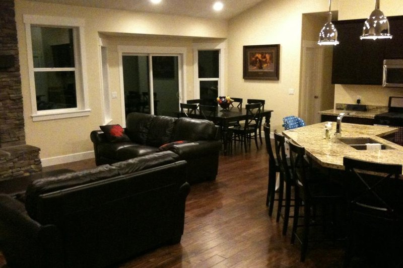 House Plan Design - Interior - Dining Room 2 for Traditional House Plan #1060-141 - 3 bed, 2.5 bath