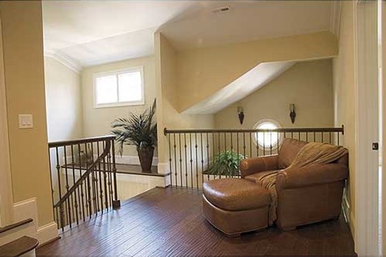 Interior - Other 1 for Craftsman House Plan #453-14 - 4 bed, 4.5 bath