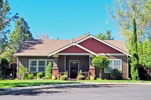 Craftsman Exterior - Front Elevation Plan #1099-4