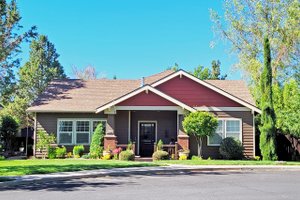 Architectural House Design - Craftsman Exterior - Front Elevation Plan #1099-4