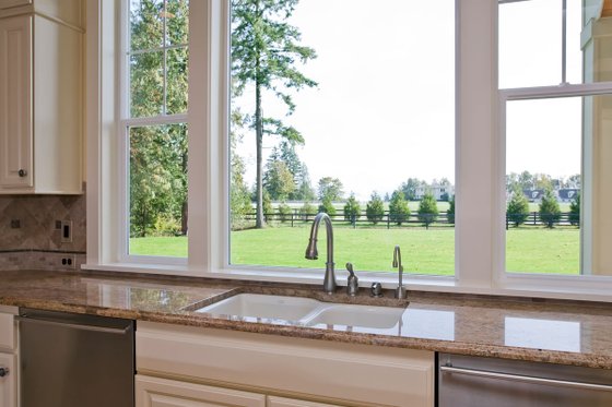 Photo 7 for Craftsman House Plan #132-182 - 5 bed, 5.5 bath