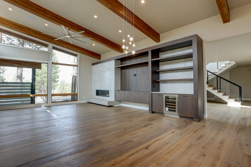 House Blueprint - Interior - Family Room for Contemporary House Plan #892-39 - 4 bed, 4.5 bath