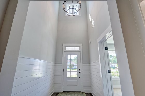 Interior - Entry for Cottage House Plan #20-2315 - 4 bed, 3 bath