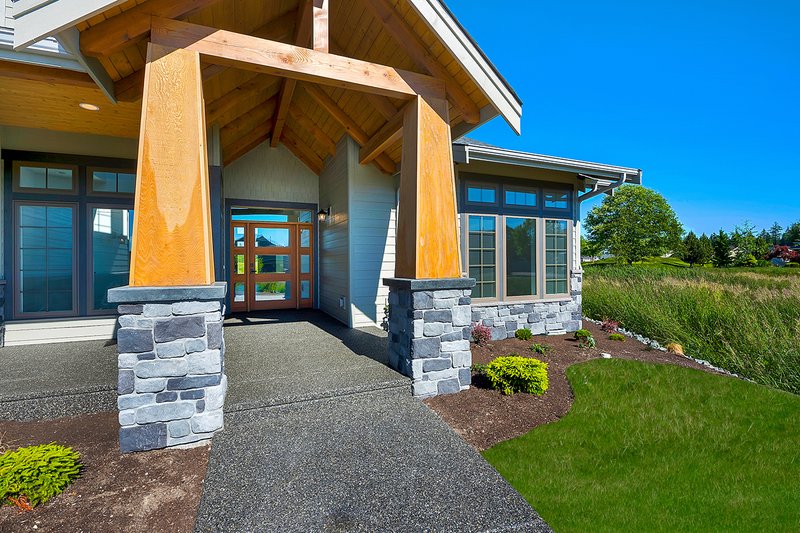 Architectural House Design - Entry