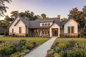 Home Plan - Farmhouse Exterior - Front Elevation Plan #80-228