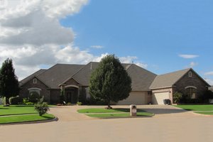 Traditional Exterior - Front Elevation Plan #65-243