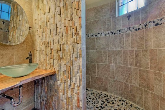 Interior - Bathroom for Mediterranean House Plan #80-184 - 5 bed, 3 bath