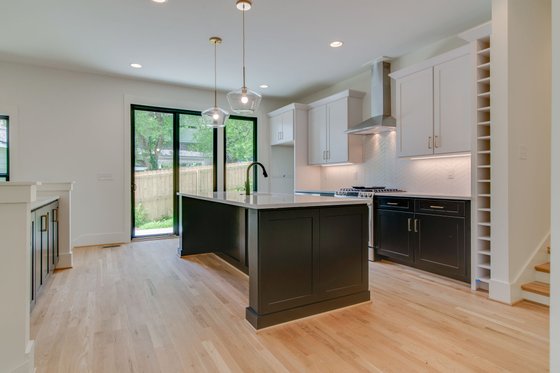 Interior - Kitchen for Craftsman House Plan #1085-10 - 4 bed, 3.5 bath
