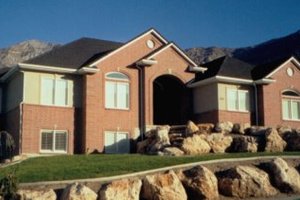 Traditional Exterior - Front Elevation Plan #5-115