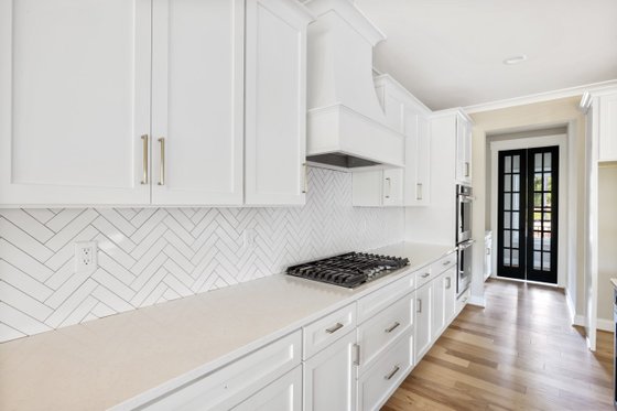 Photo 7 for Farmhouse House Plan #1080-6 - 5 bed, 4.5 bath