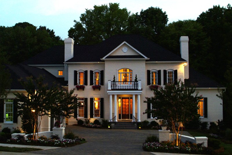 Dream House Plan - Photo 1 for Colonial House Plan #453-27 - 5 bed, 5.5 bath