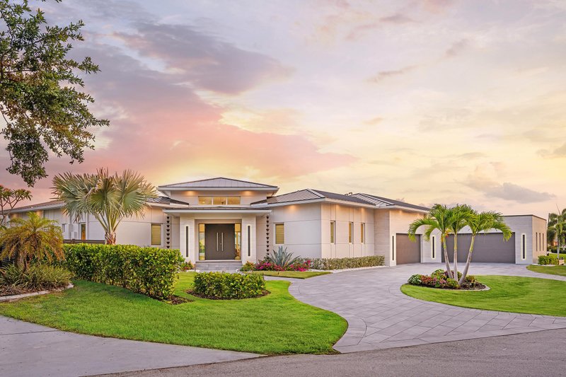 Architectural House Design - Exterior - Front Elevation 2 for Contemporary House Plan #938-164 - 3 bed, 3.5 bath