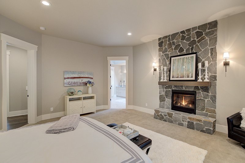 Dream House Plan - Interior - Master Bedroom 1 for Cottage House Plan #132-568 - 4 bed, 3.5 bath