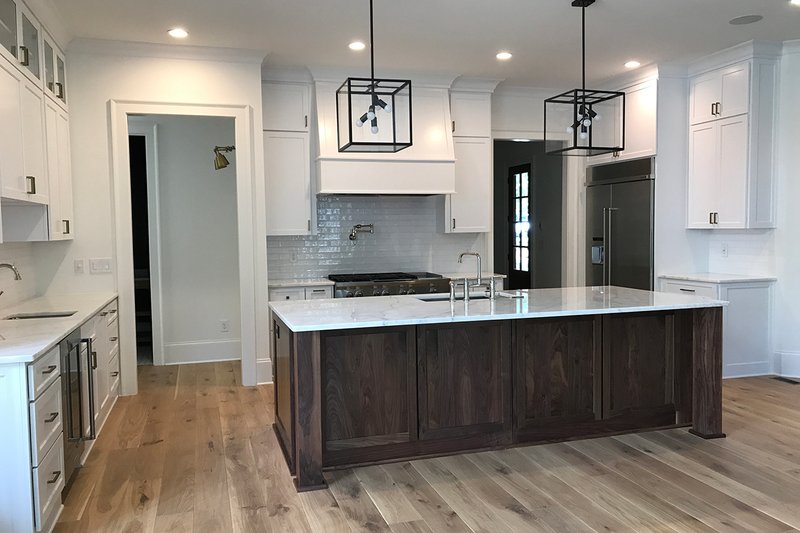 House Plan Design - Interior - Kitchen for Traditional House Plan #437-86 - 4 bed, 3.5 bath