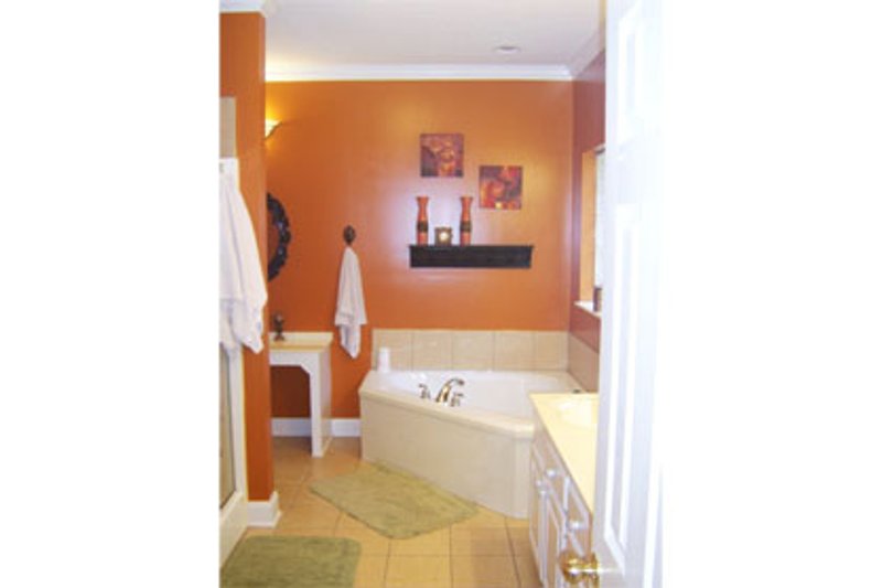Architectural House Design - Photo 5 for Traditional House Plan #21-150 - 4 bed, 3 bath