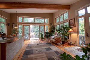 Interior - Family Room for Cabin House Plan #1042-24 - 2 bed, 2 bath