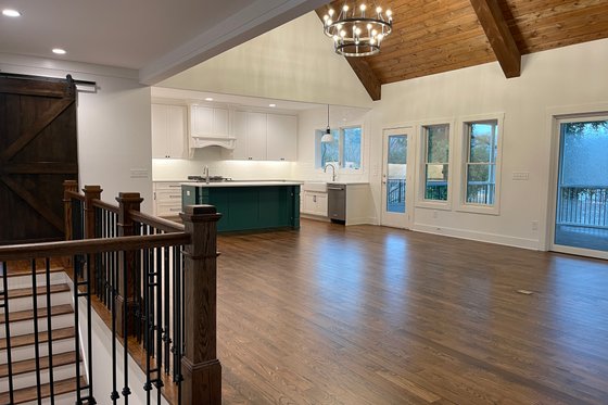 Interior - Dining Room for Farmhouse House Plan #437-126 - 4 bed, 4 bath