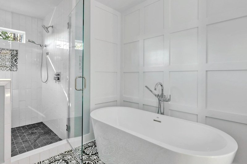 Dream House Plan - Interior - Master Bathroom 1 for Country House Plan #1080-11 - 5 bed, 4.5 bath