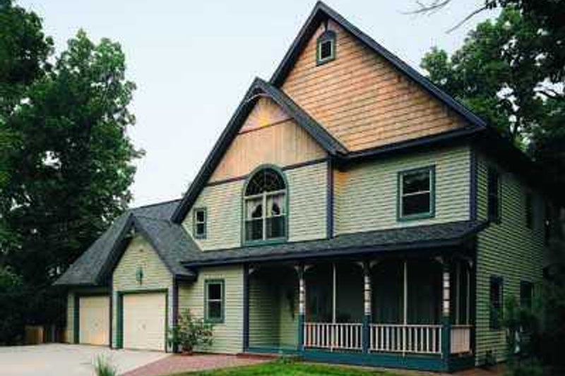 Architectural House Design - European Exterior - Front Elevation Plan #72-113