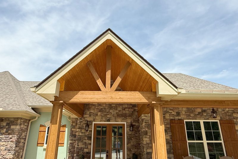 House Design - Photo 5 for Southern House Plan #932-1289 - 3 bed, 2.5 bath