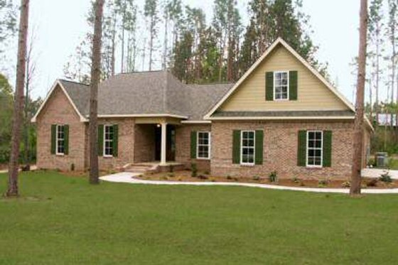Exterior - Front Elevation for Traditional House Plan #21-217 - 4 bed, 2.5 bath