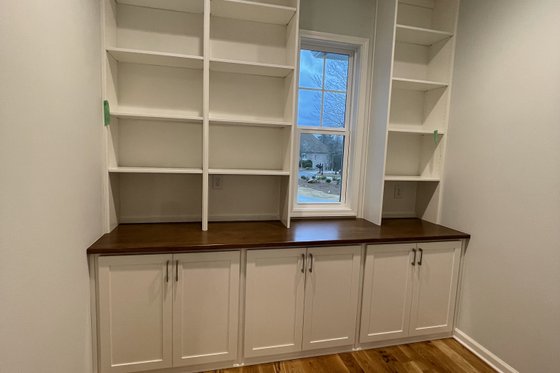 Interior - Kitchen 1 for Modern House Plan #437-127 - 4 bed, 3 bath