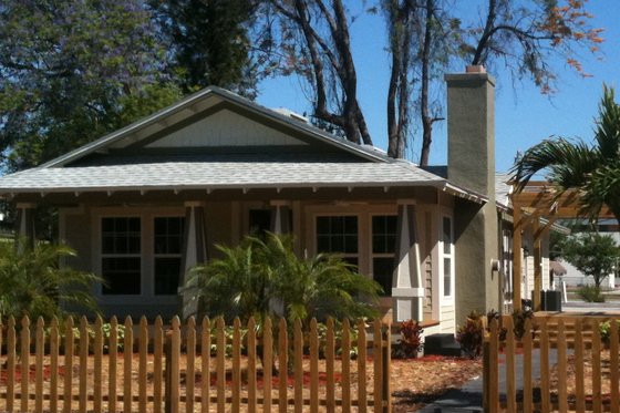 Photo 3 for Craftsman House Plan #550-1 - 3 bed, 2 bath