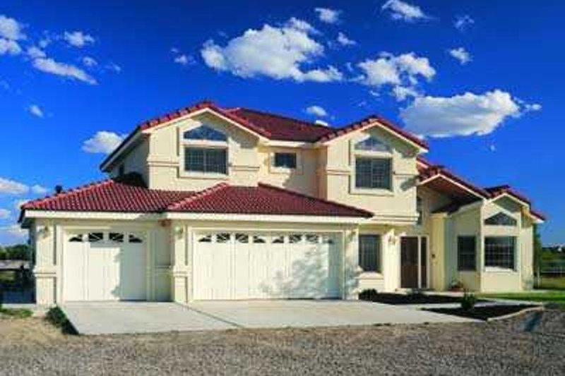 Home Plan - Mediterranean Exterior - Front Elevation Plan #72-163