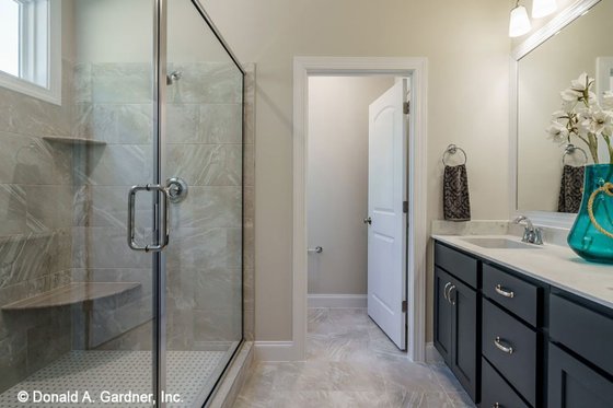 Interior - Master Bathroom 1 for Craftsman House Plan #929-1038 - 3 bed, 2 bath