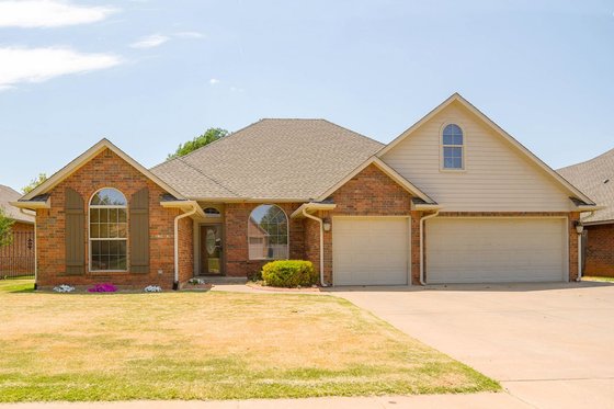 Exterior - Front Elevation for Traditional House Plan #65-502 - 3 bed, 2 bath