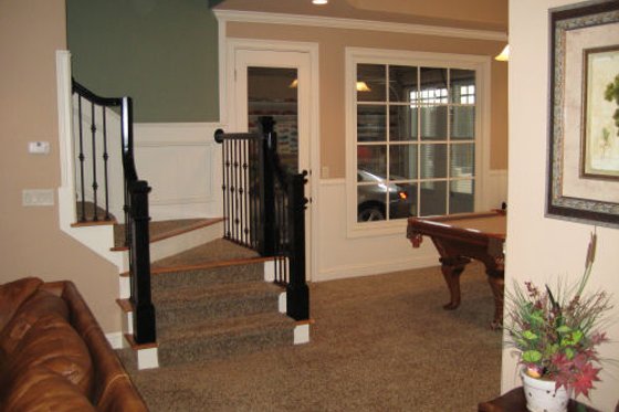 Photo 4 for Country House Plan #437-43 - 4 bed, 4.5 bath