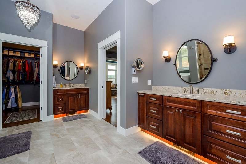 Dream House Plan - Interior - Master Bathroom for Ranch House Plan #70-1501 - 4 bed, 4 bath