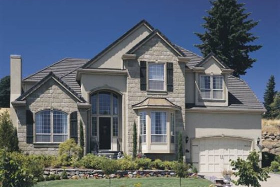 4 bedroom 3400 square foot European house plan