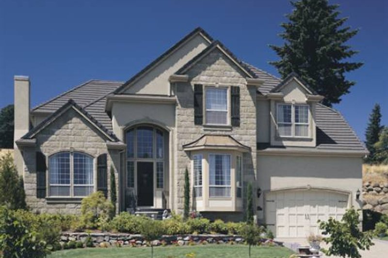 Dream House Plan - 4 bedroom 3400 square foot European house plan
