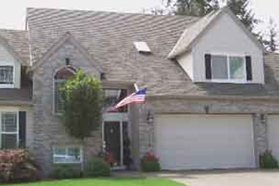 Exterior - Front Elevation for Colonial House Plan #130-131 - 5 bed, 2.5 bath