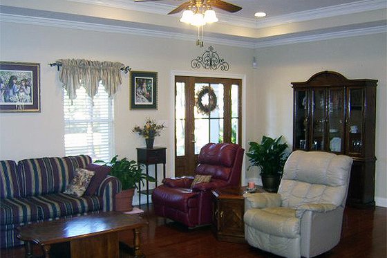 Photo 2 for Southern House Plan #21-218 - 3 bed, 2.5 bath