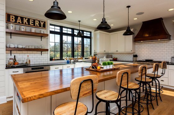 Interior - Kitchen for Country House Plan #70-1488 - 5 bed, 4.5 bath