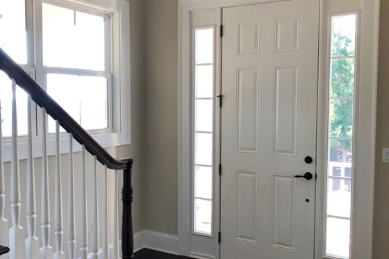 Interior - Entry for Farmhouse House Plan #437-92 - 4 bed, 4.5 bath
