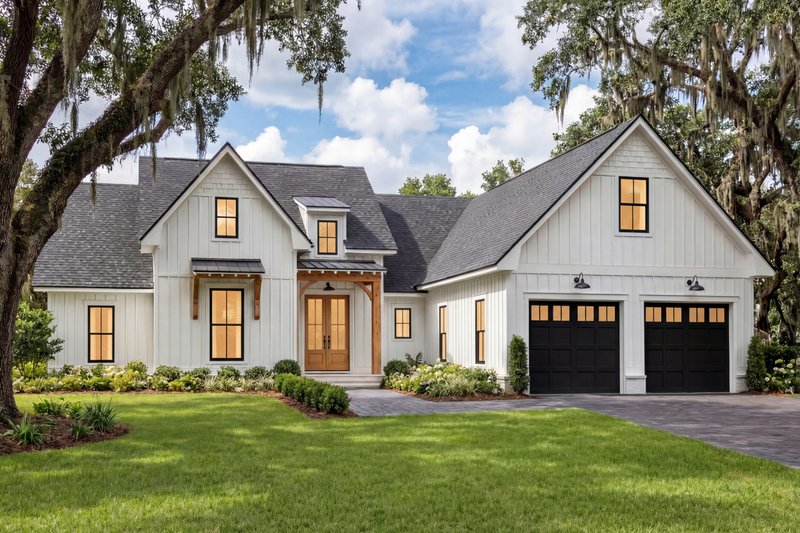 Home Plan - Farmhouse Exterior - Front Elevation Plan #1067-1