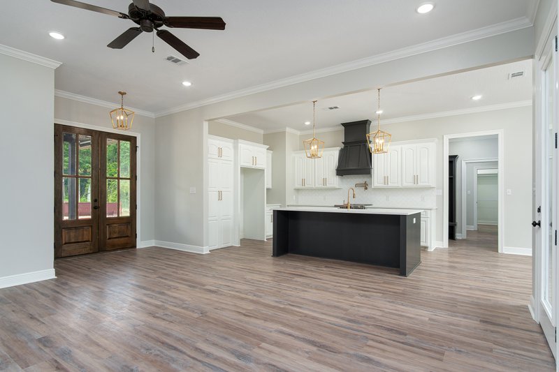 Architectural House Design - Photo 13 for Ranch House Plan #430-296 - 4 bed, 2 bath